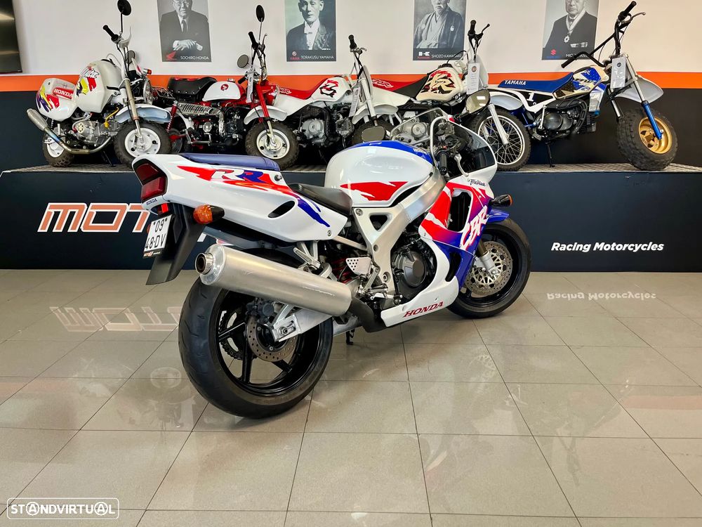 Honda Fireblade 900RR - 5