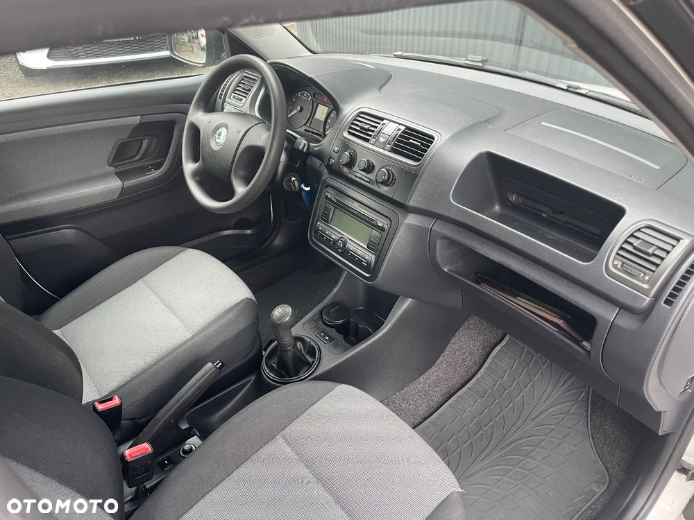 Skoda Fabia 1.2 HTP COOL EDITION - 5