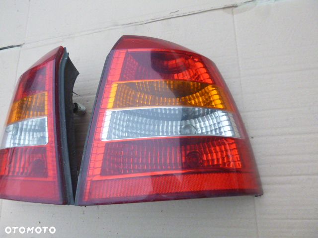 LAMPA LEWY TYŁ PRAWY TYŁ KOMPLET OPEL ASTRA II G - 3