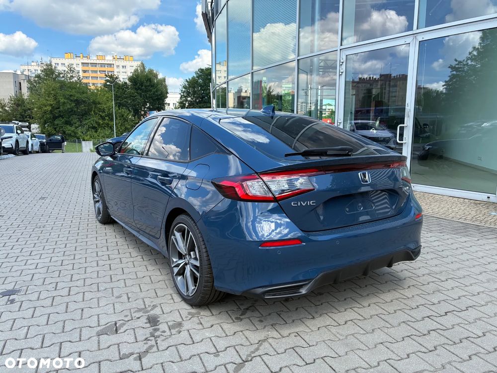 Honda Civic 2.0 i-MMD eHEV Advance CVT - 12