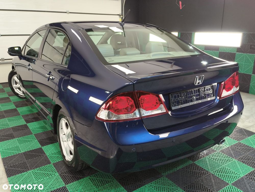 Honda Civic 1.3i-DSI i-VTEC IMA CVT Elegance - 9