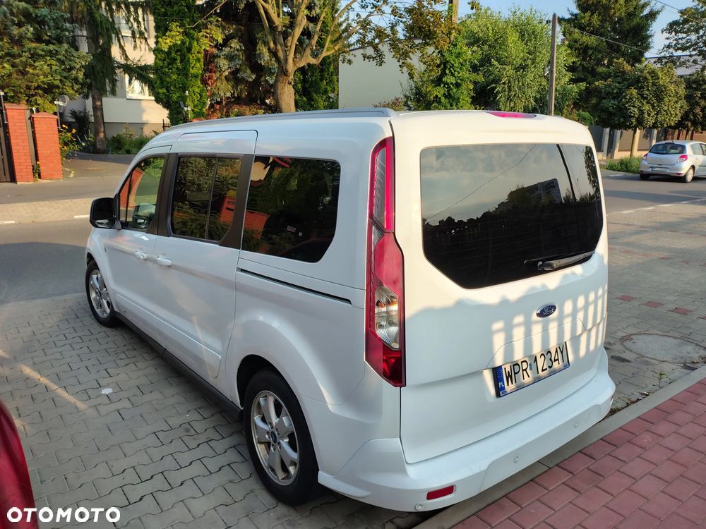 Ford Tourneo Connect 1.5 TDCi Titanium - 5