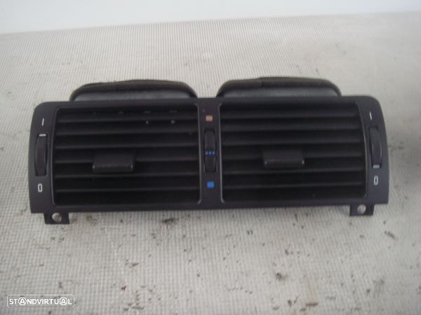 Tubo Central Ventilação Painel Bmw 3 (E46) - 1