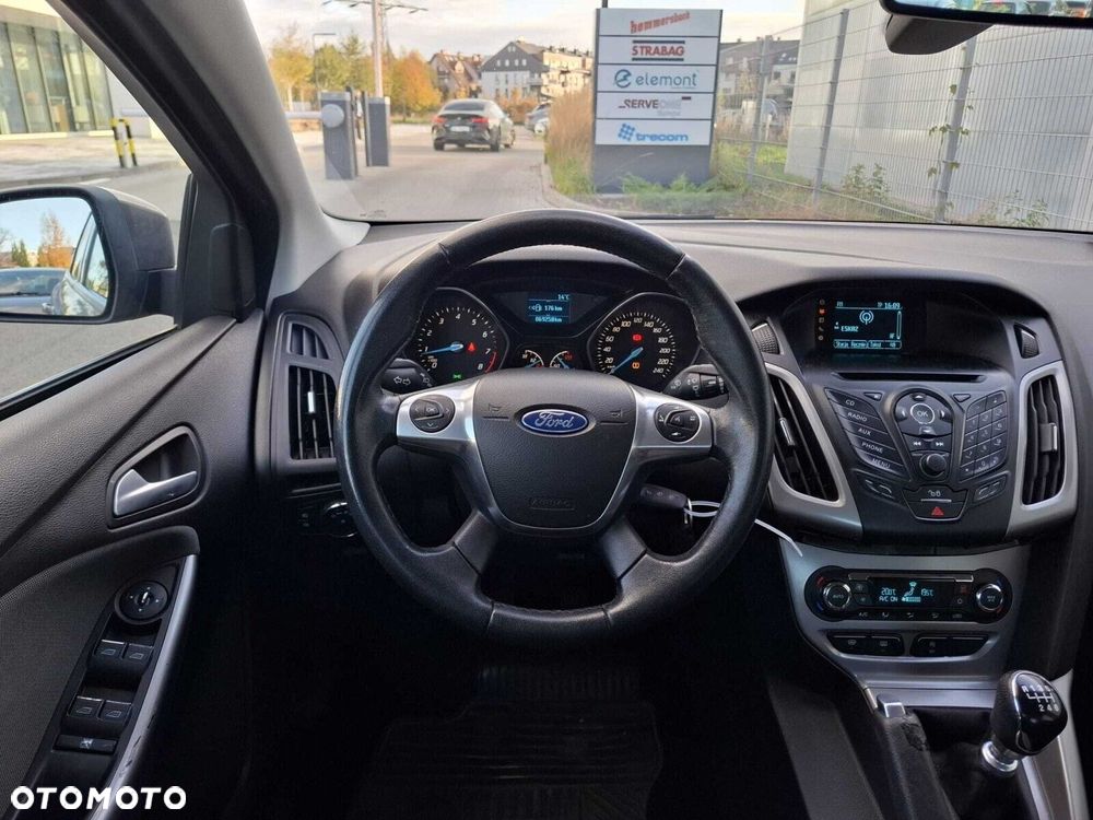 Ford Focus 1.6 EcoBoost Titanium - 8