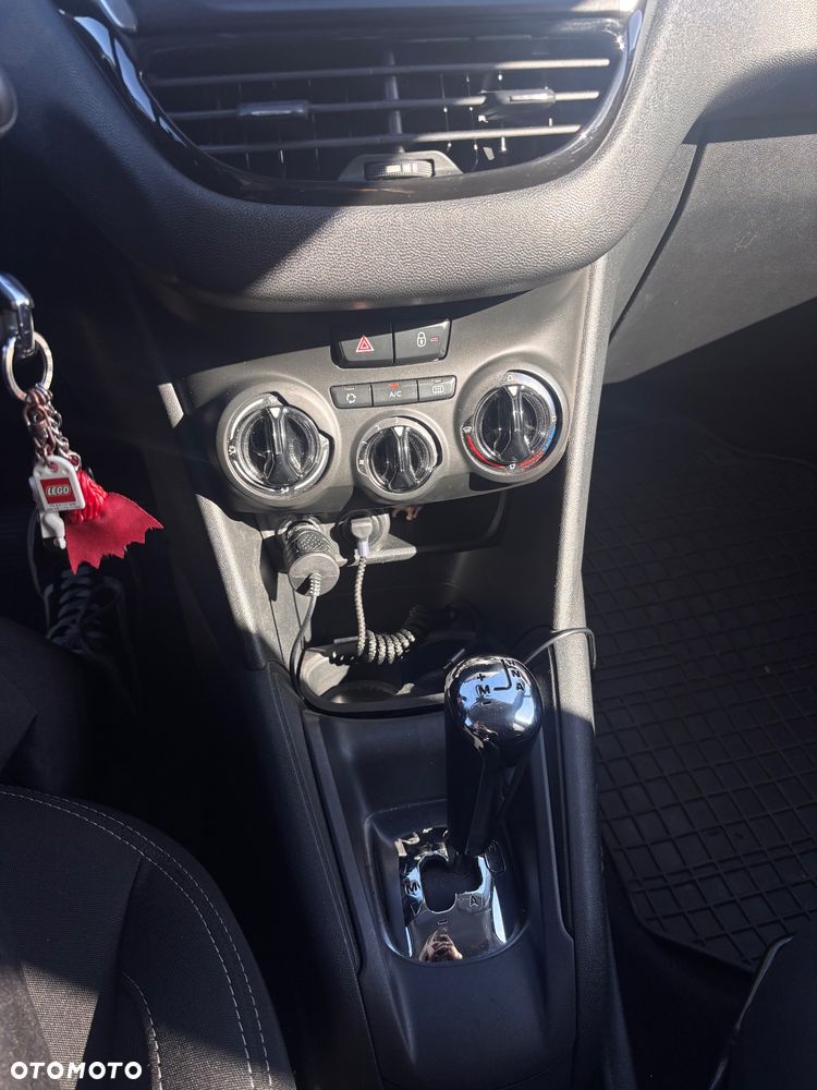 Peugeot 208 PureTech 82 ETG5 Stop & Start Active - 9