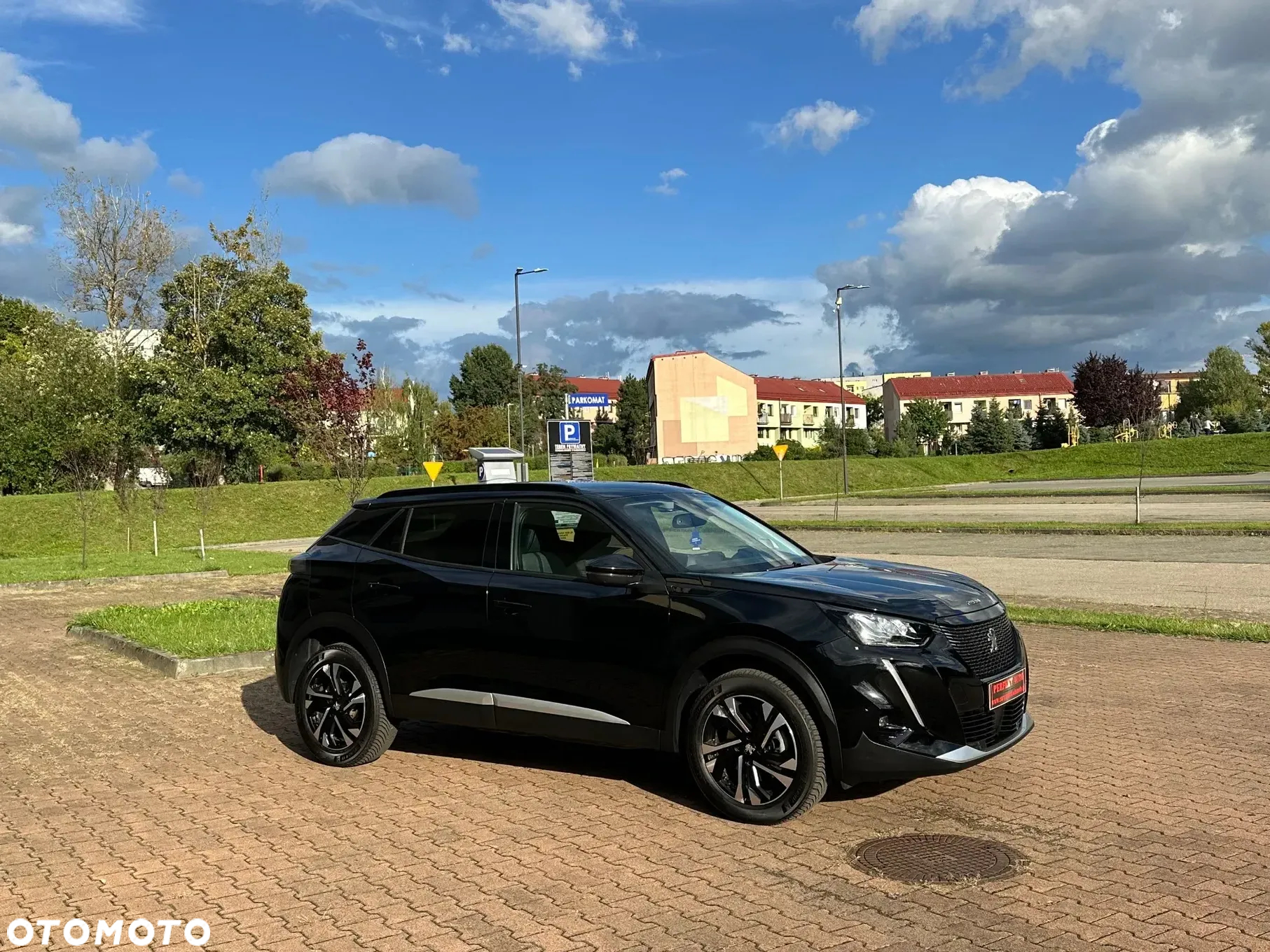 Peugeot 2008 1.5 BlueHDi Allure Pack S&S EAT8 - 16