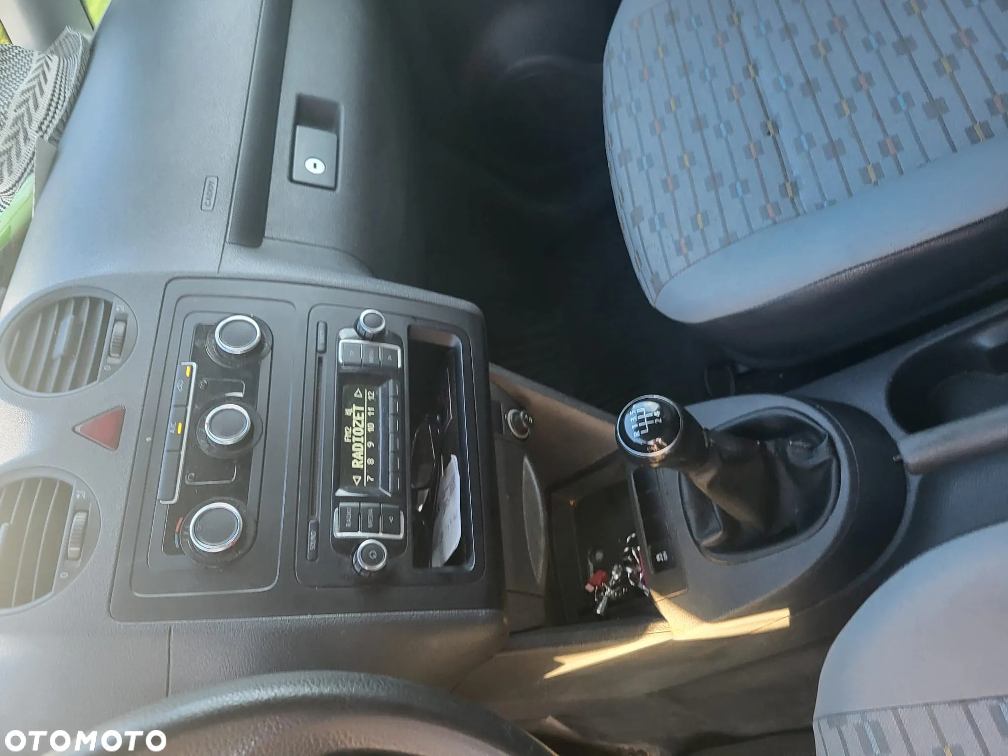 Volkswagen Caddy - 9