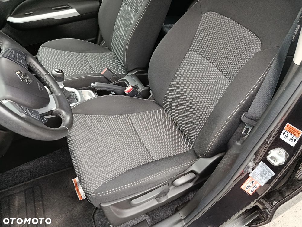 Suzuki Vitara 1.6 DDiS (4x2) Comfort+ - 13