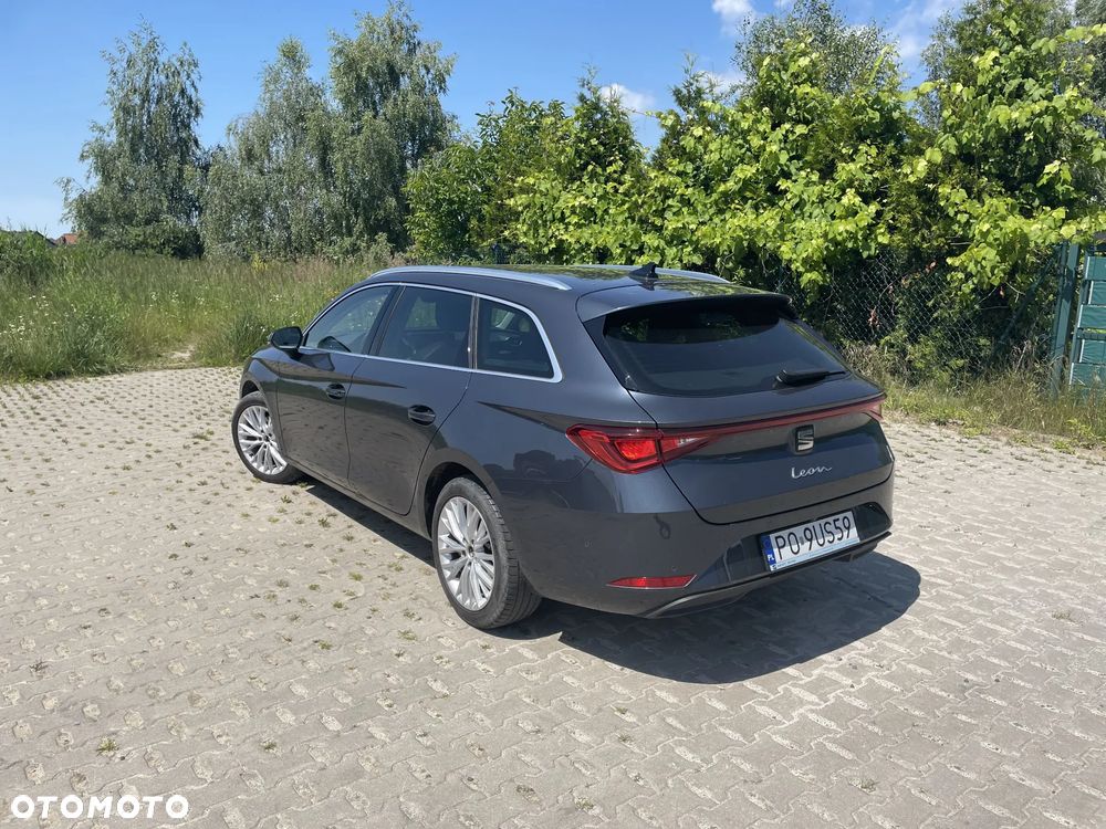 Seat Leon 1.5 eTSI Xcellence DSG - 3