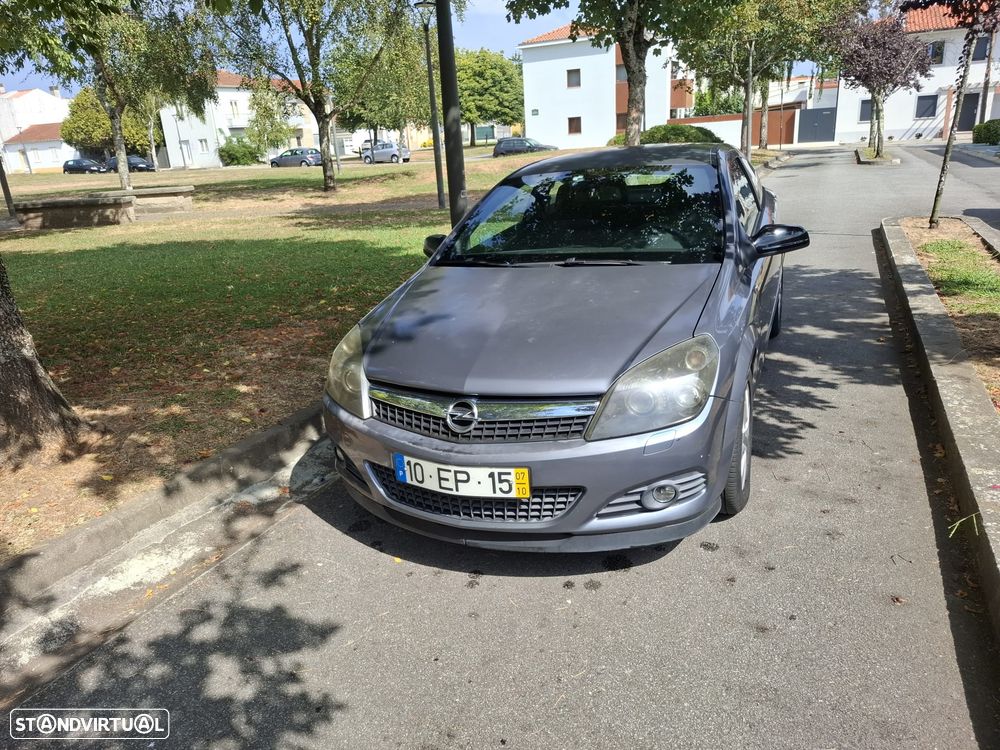 Opel Astra GTC 1.7 CDTI - 3