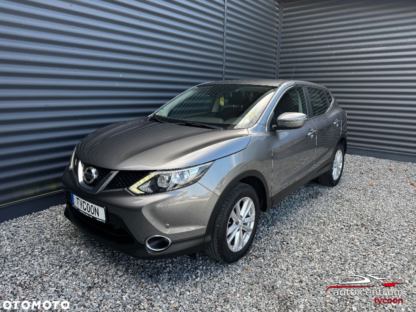 Nissan Qashqai - 23