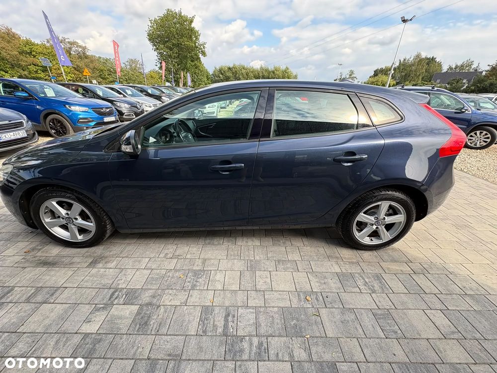 Volvo V40 D2 - 4