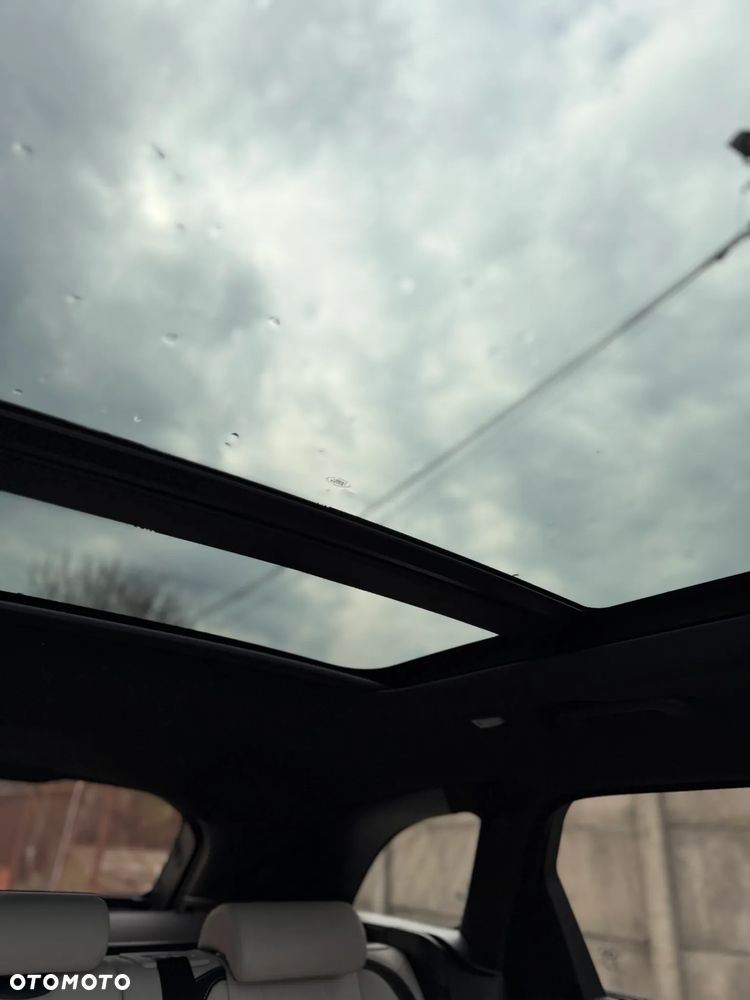 Land Rover Range Rover Velar 2.0 P250 R-Dynamic SE - 26