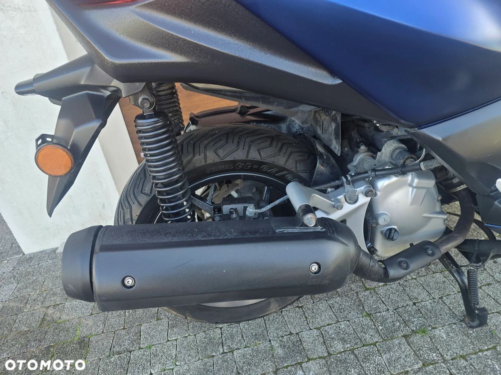 Yamaha X-max - 20