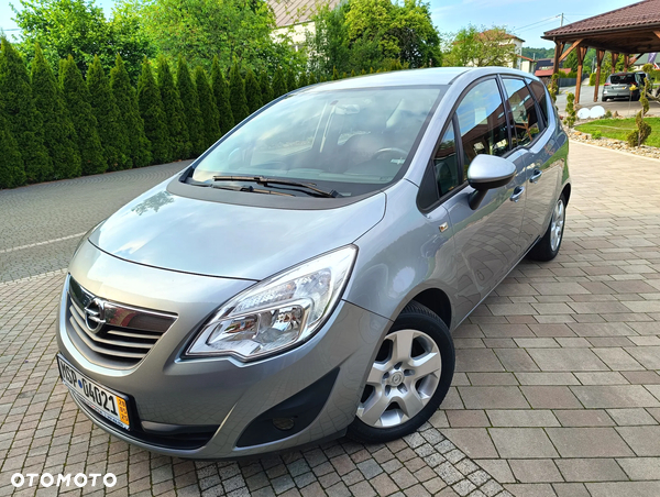 Opel Meriva 1.4 Design Edition