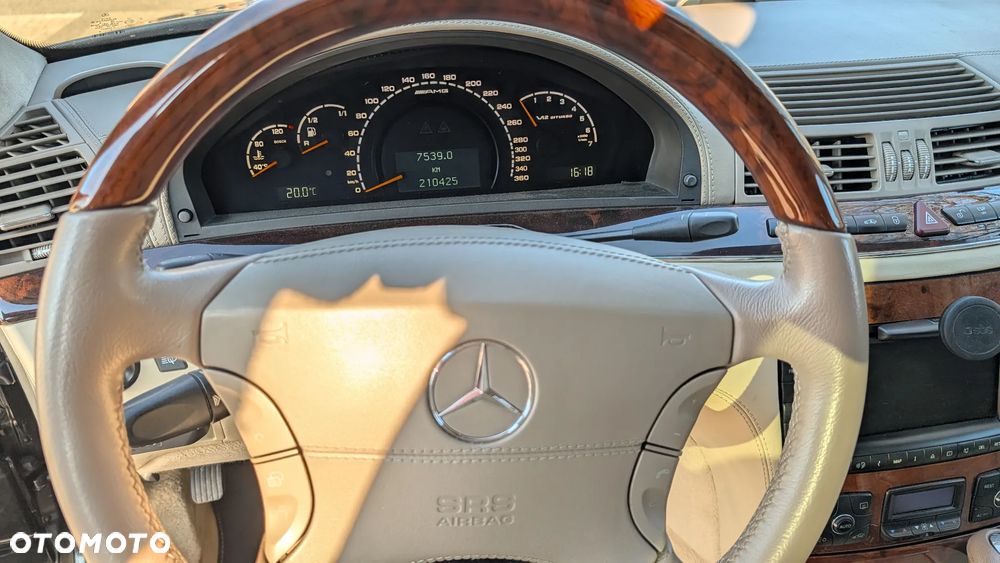 Mercedes-Benz Klasa S 600 L - 24