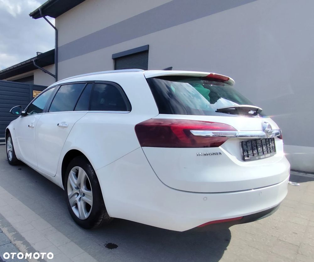 Opel Insignia 1.6 CDTI EcoFLEX S&S - 9