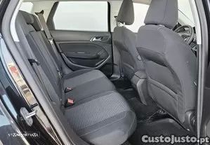 Peugeot 308 1.5 BlueHDi Active EAT8 - 8