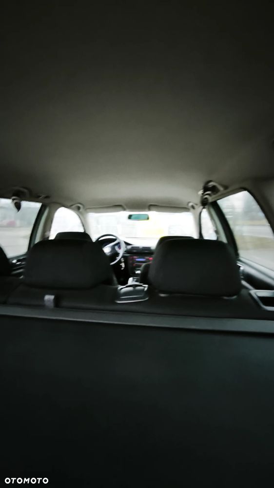 Volkswagen Passat 1.9 TDI Comfortline - 22