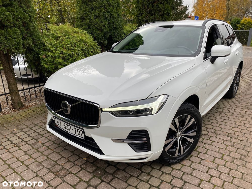 Volvo XC 60 B4 D AWD Geartronic Momentum Pro - 1