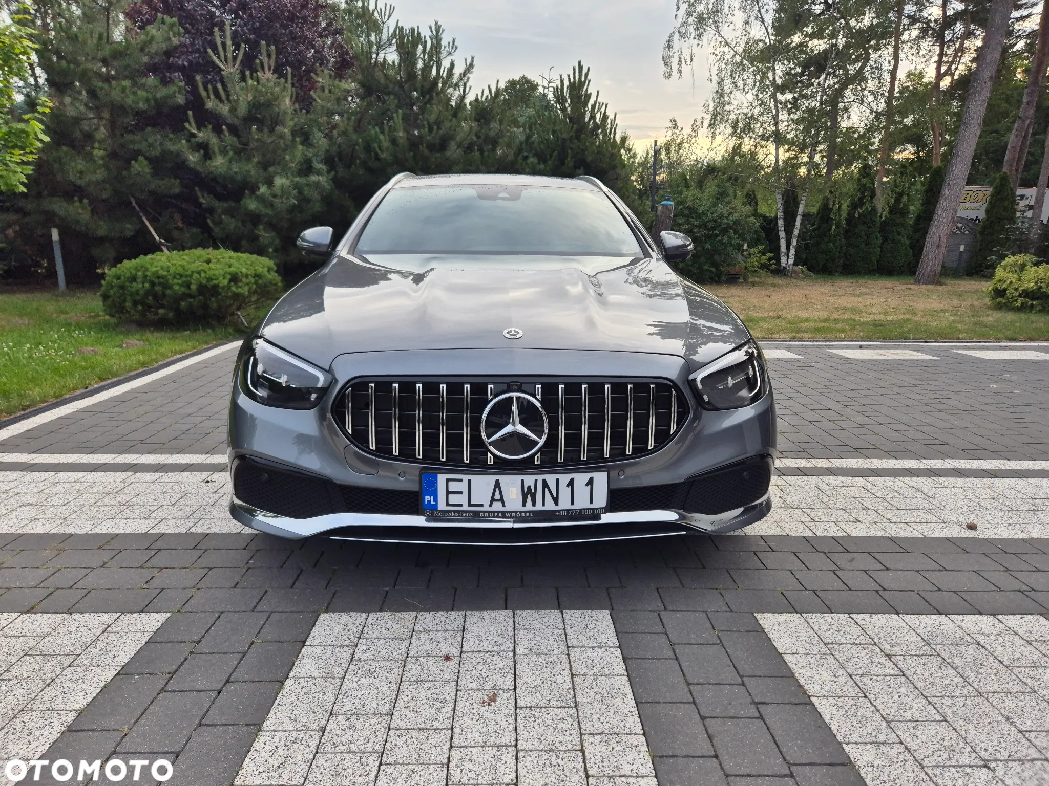 Mercedes-Benz Klasa E 220 d 4-Matic Exclusive - 3