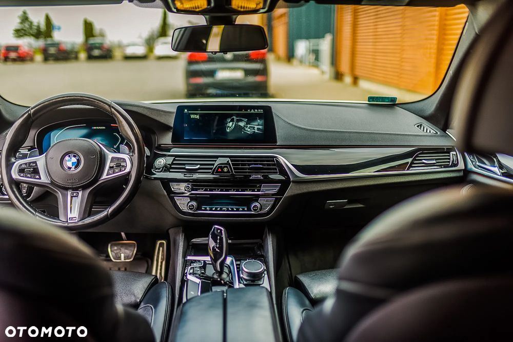 BMW Seria 5 - 21