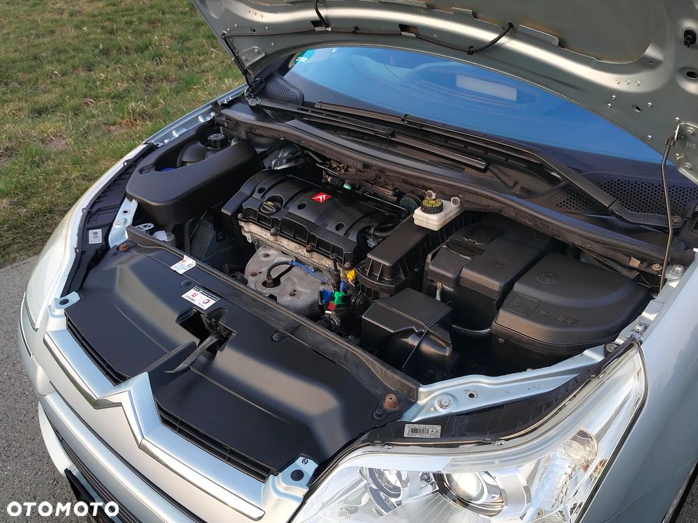 Citroën C4 1.6 16V Exclusive - 38