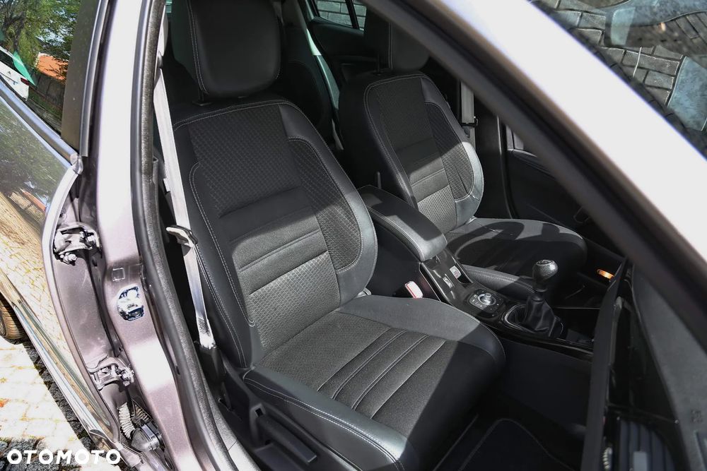 Renault Megane 1.5 dCi Bose - 37