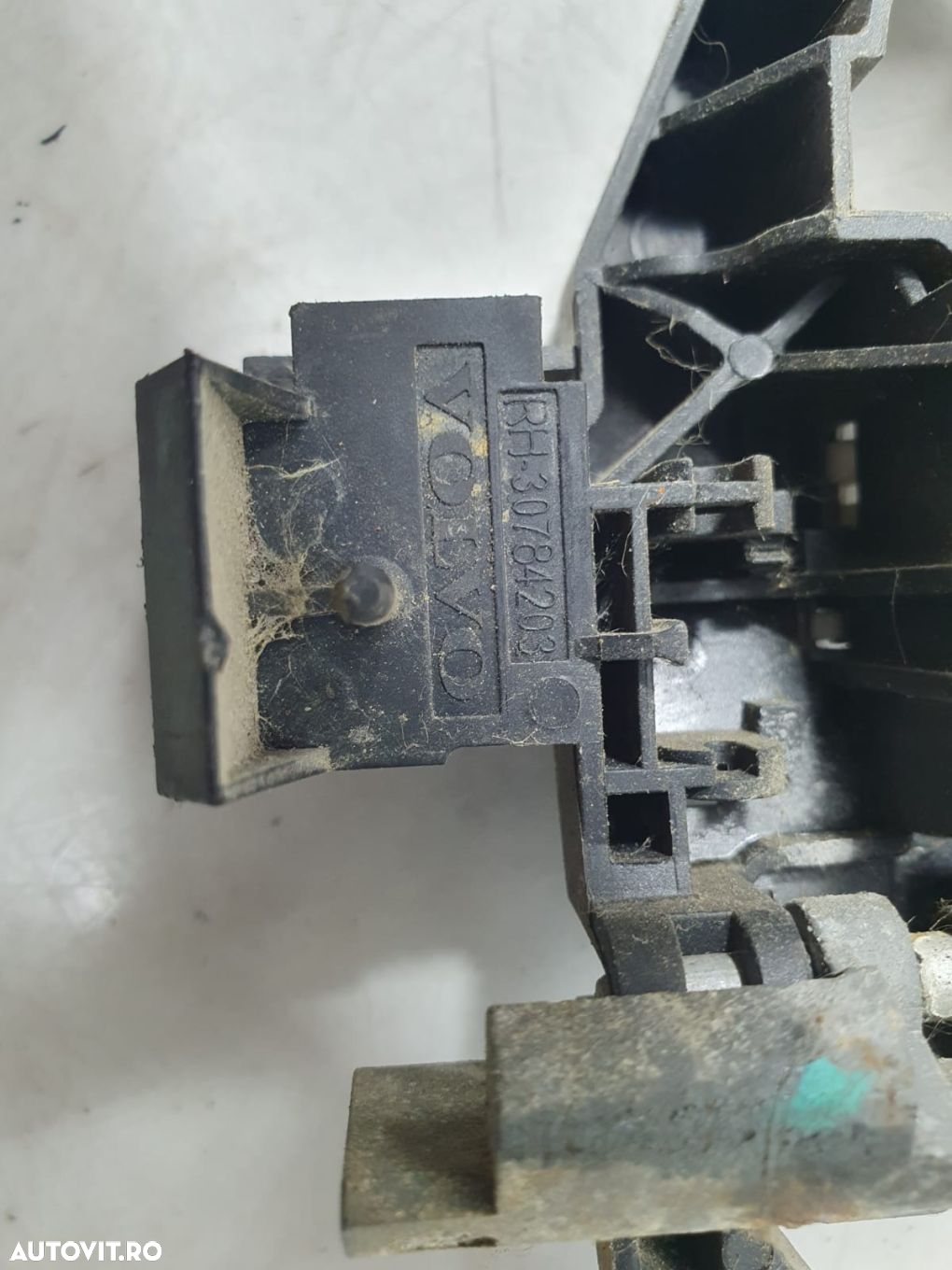 Suport maner exterior rh-30784203 Volvo V40 2  [din 2012 pana  2016] - 2