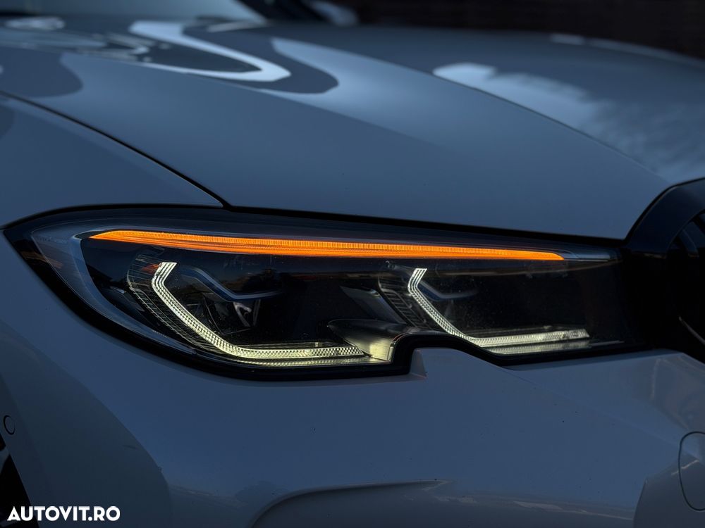 BMW Seria 3 320d Aut. Edition M Sport Shadow - 22