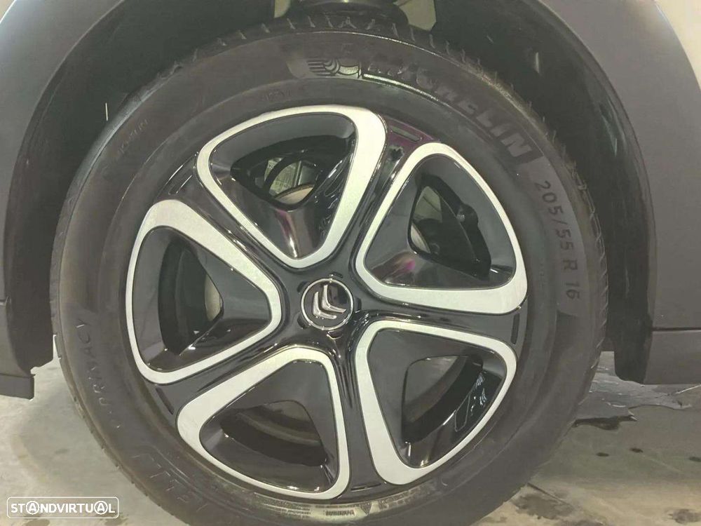 Citroën C3 1.2 PureTech Plus - 10