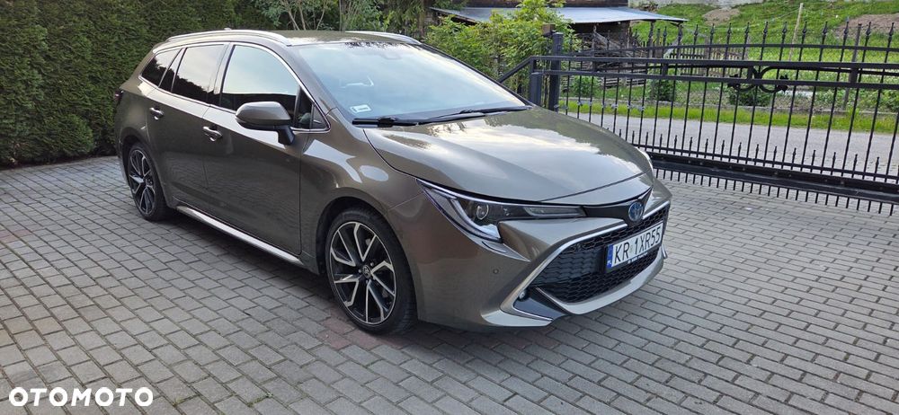 Toyota Corolla 2.0 Hybrid Executive - 1