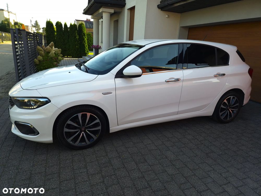 Fiat Tipo 1.4 T-Jet 16v Lounge - 2