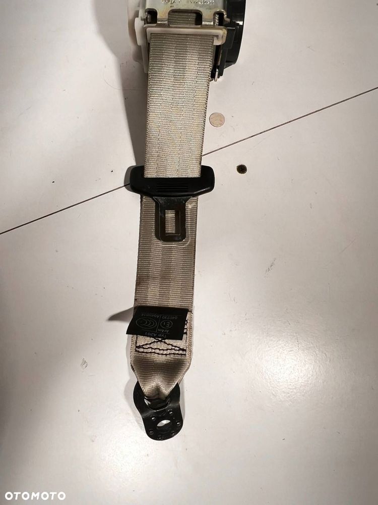8J8 857 705 D Pas bezpieczeństwa fotela Audi TT TTS Mk2 2008 PRZÓD KOMPLET - 11