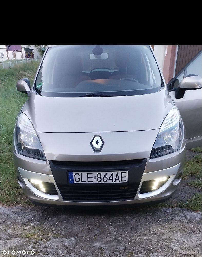 Renault Scenic - 3