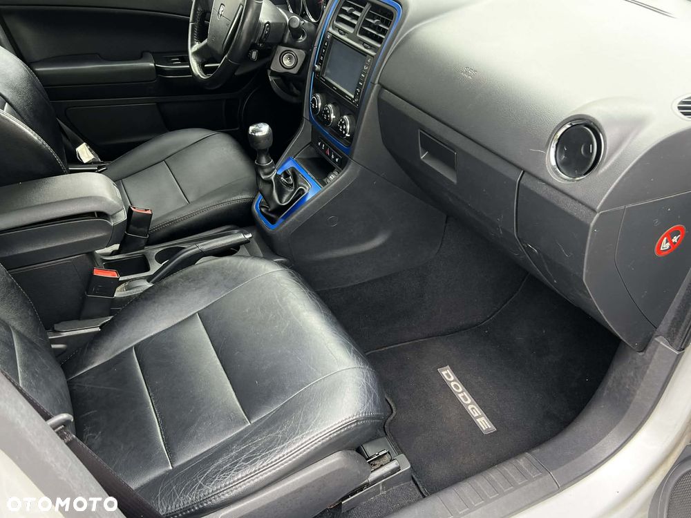 Dodge Caliber 2.0 SXT - 18