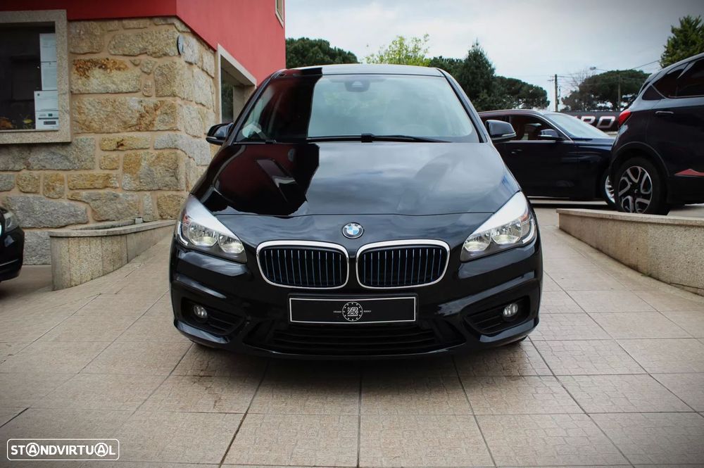 BMW 225xe Active Tourer Advantage - 2