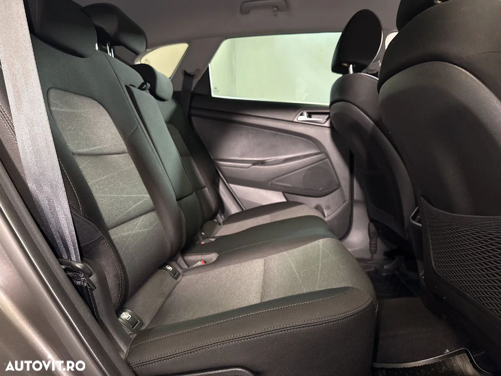 Hyundai Tucson - 13