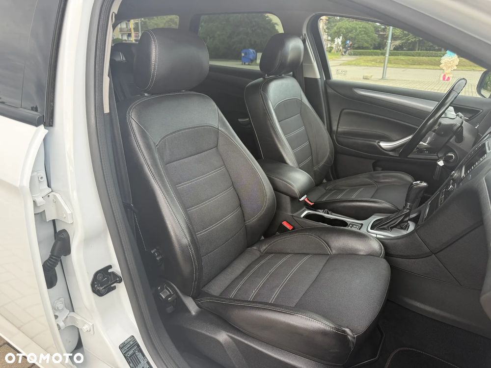 Ford Mondeo 2.0 TDCi Trend MPS6 - 13