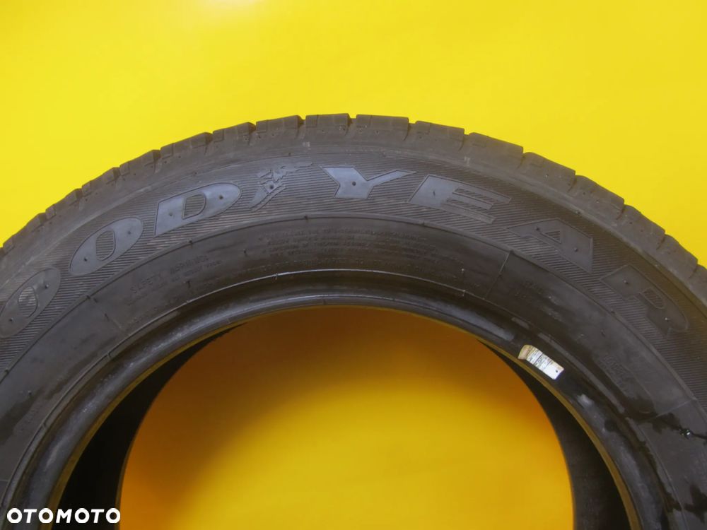Opona Goodyear Cargovector 2  205/65  R16C - 7