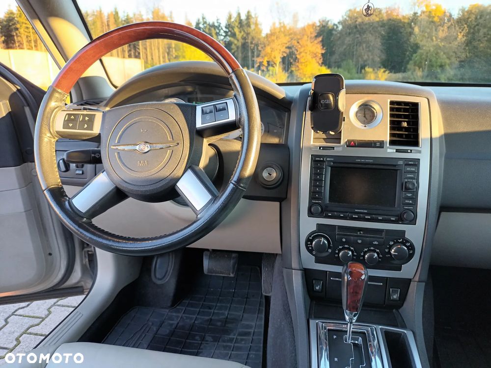 Chrysler 300C 3.0 V6 CRD - 17