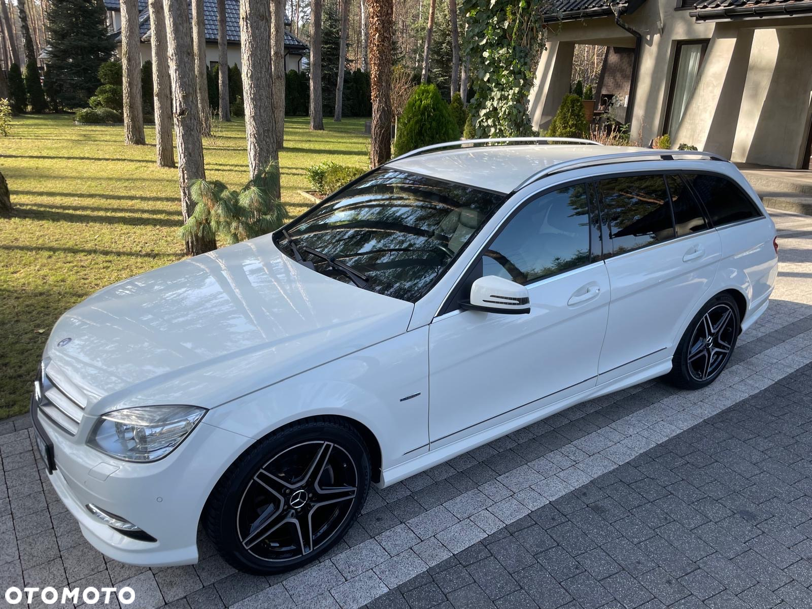 Mercedes-Benz Klasa C 250 CGI BlueEff Avantgarde - 2