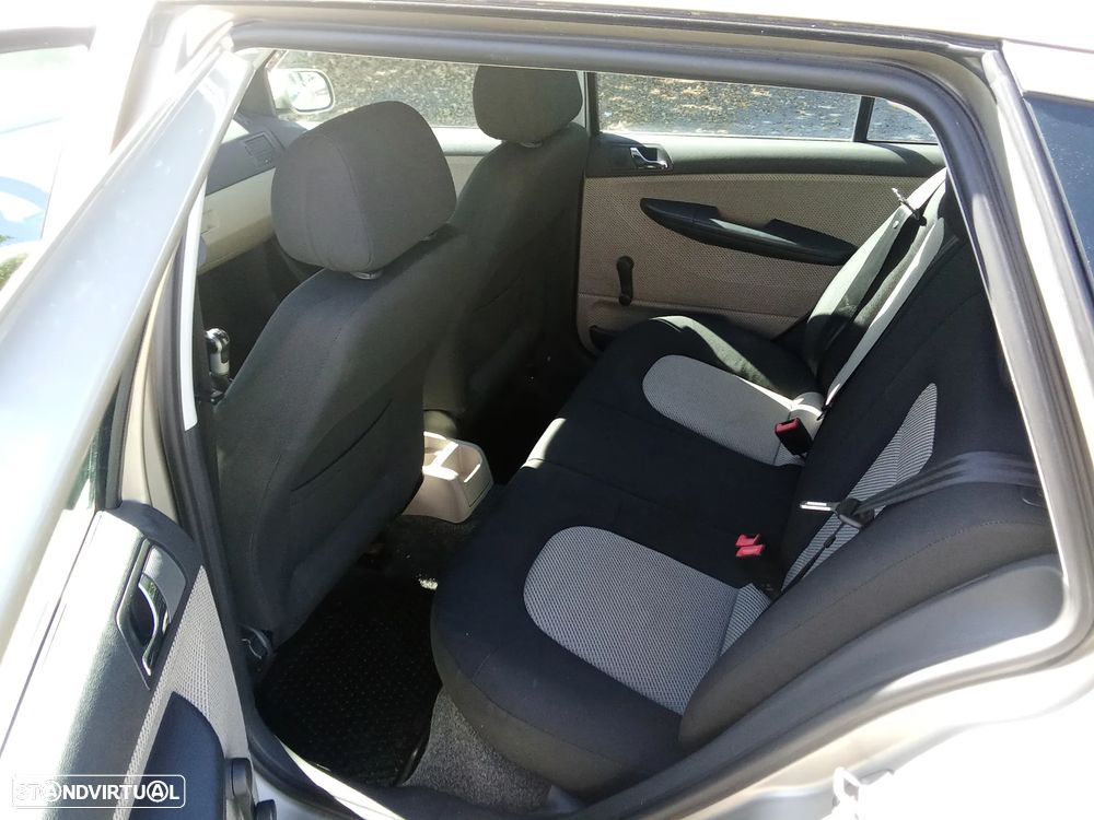 Skoda Fabia Break 1.2 Classic - 6