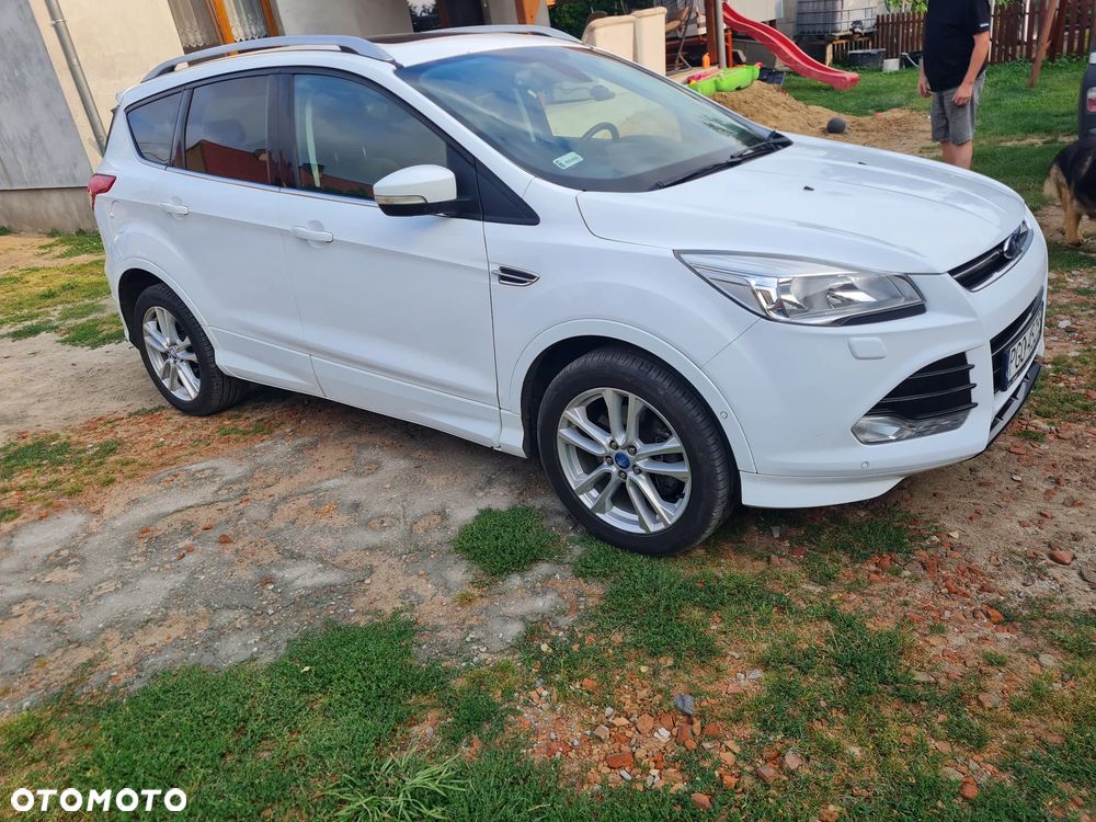 Ford Kuga 2.0 TDCi 4WD Titanium Plus - 3