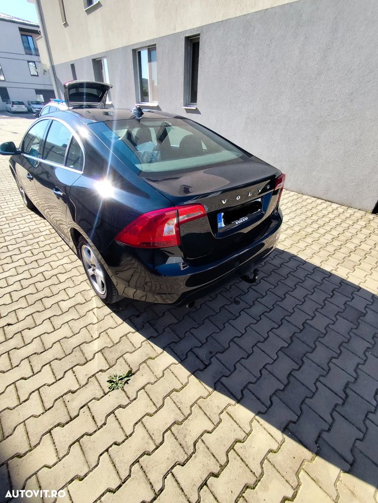 Volvo S60 D2 Basic - 1