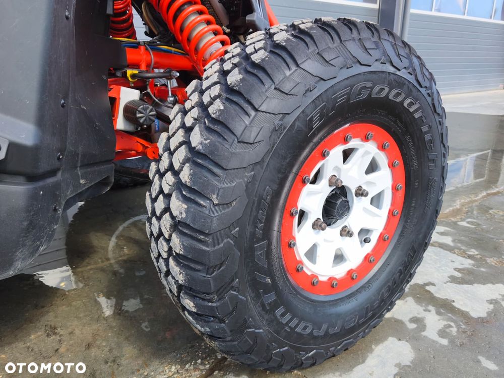 Can-Am Maverick - 11