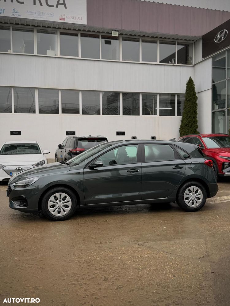 Hyundai i30 1.5 96CP M/T Comfort - 9