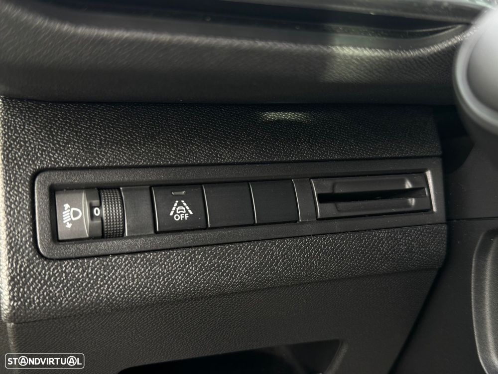 Peugeot 3008 1.5 BlueHDi Allure Pack - 9
