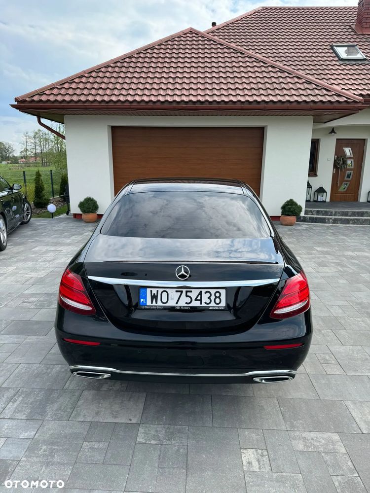 Mercedes-Benz Klasa E - 7