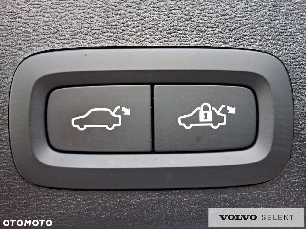 Volvo XC 40 - 21
